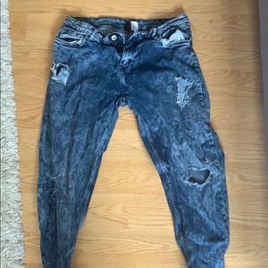 Acid washed ripped jeans from H&M